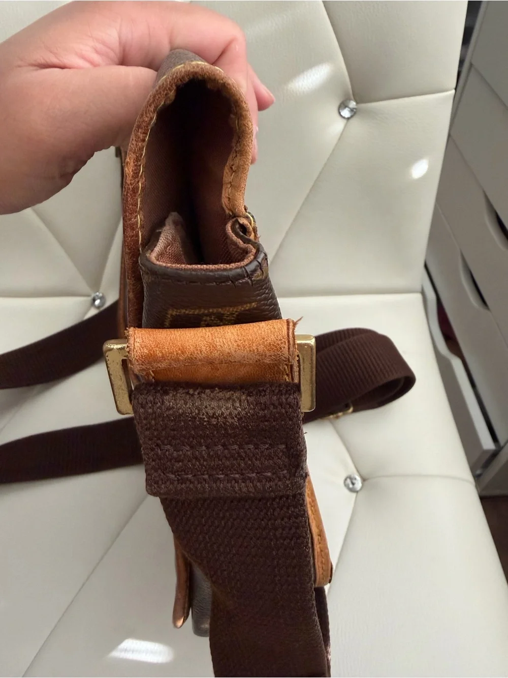 Vintage Louis Vuitton monogram bosphore messenger bag